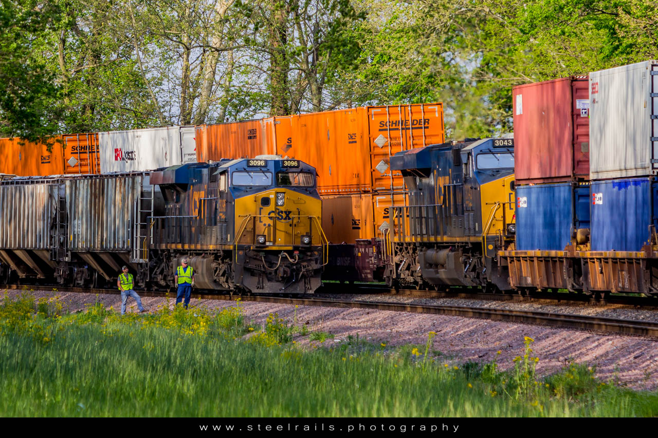 CSXT 3096 GE ES44AC