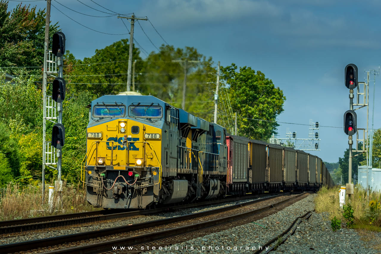 CSXT 788 GE ES44AC-H