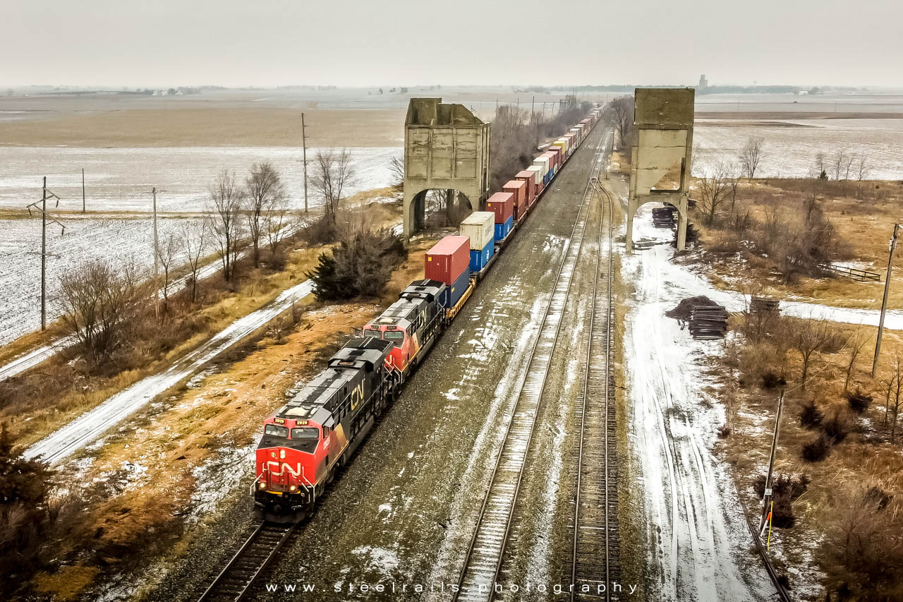 CN 2929 GE ES44AC