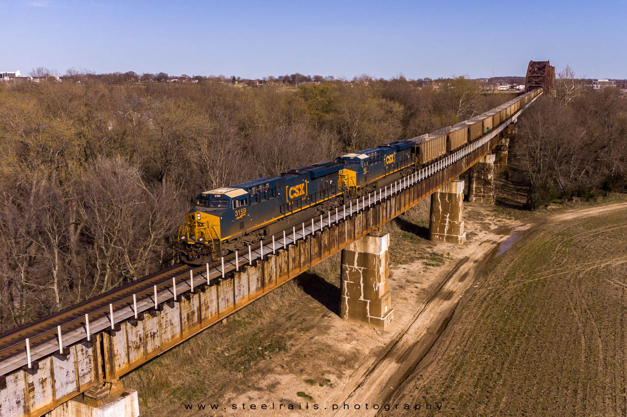 CSXT 3159 GE ES44AC