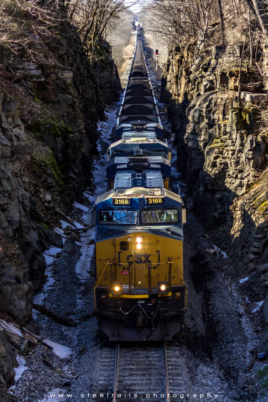 CSXT 3168 GE ES44AC-H