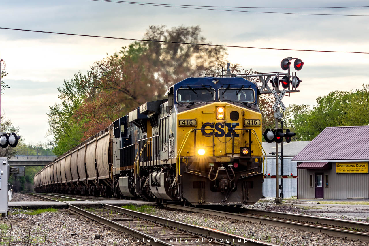 CSXT 415 GE AC44CW