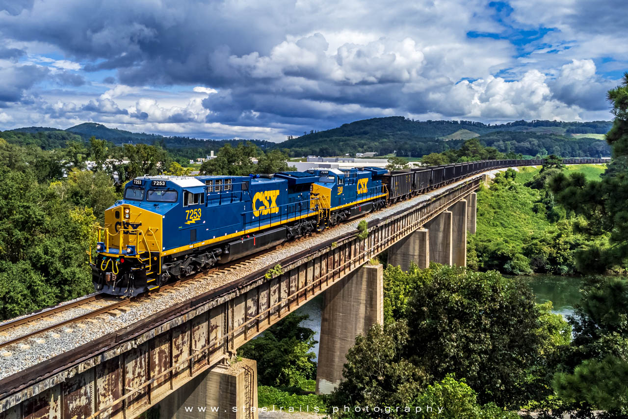 CSXT 7253 GE CM44AC